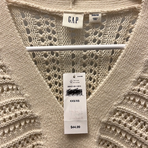 GAP Cream Knit Oversized Sweater NWT Size XXS/XS 🤍 - Picture 3 of 4